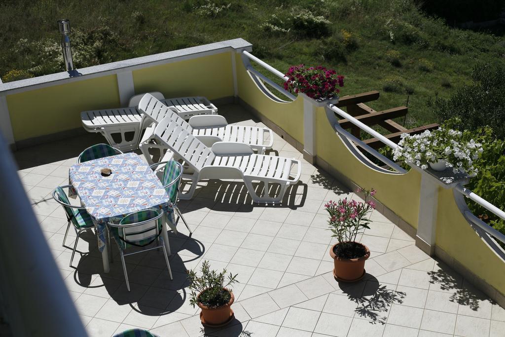 Apartments Roza Miskovici Ngoại thất bức ảnh