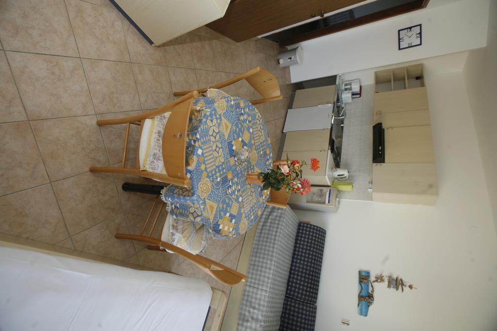 Apartments Roza Miskovici Ngoại thất bức ảnh